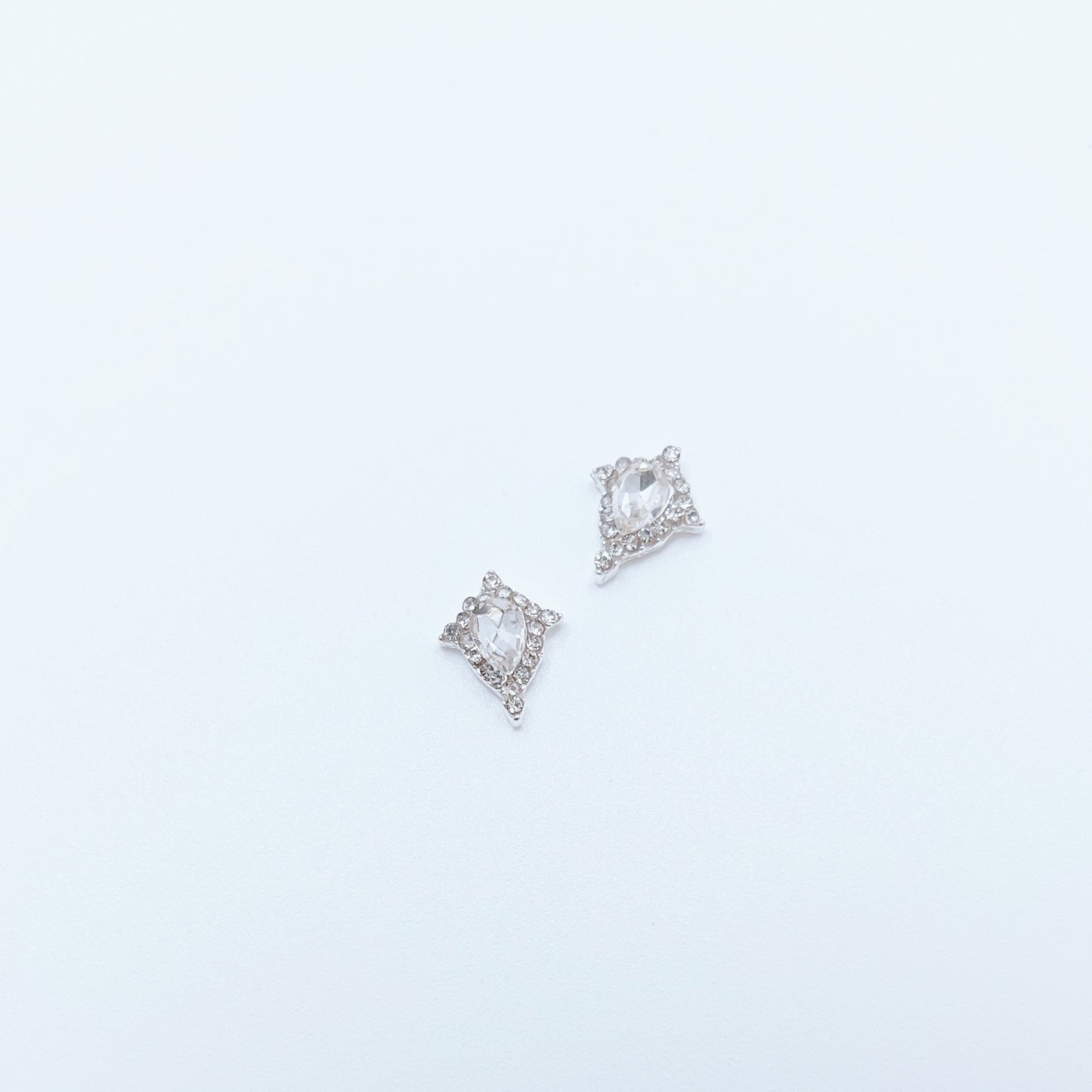 Charms / Zircons #124