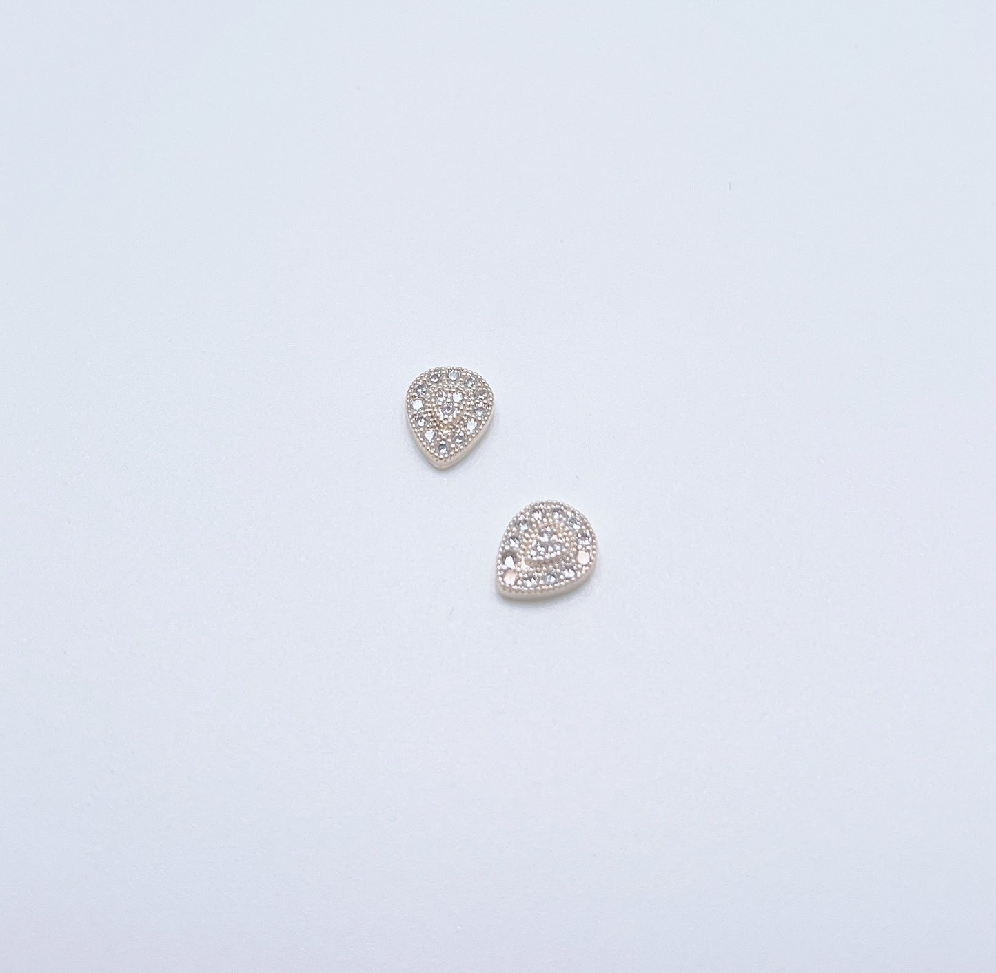 Charms / Zircons #385
