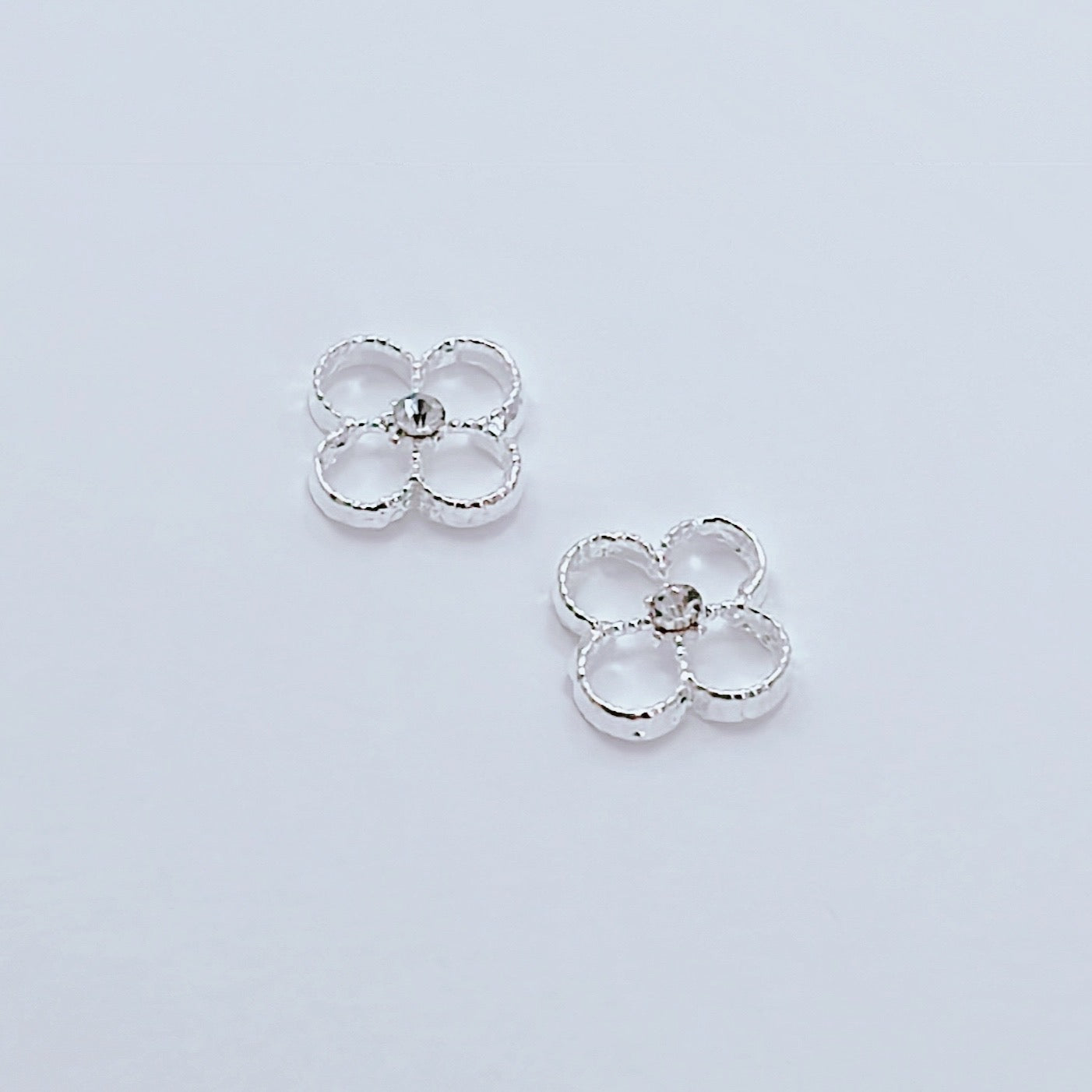 Charms / Zircons #44