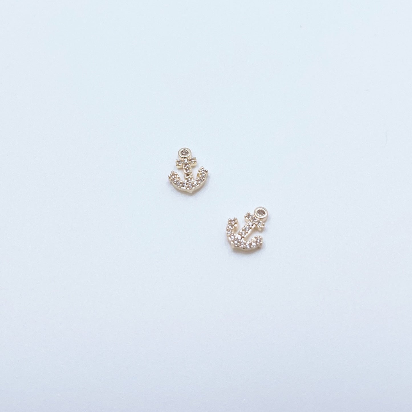 Charms / Zircons #210