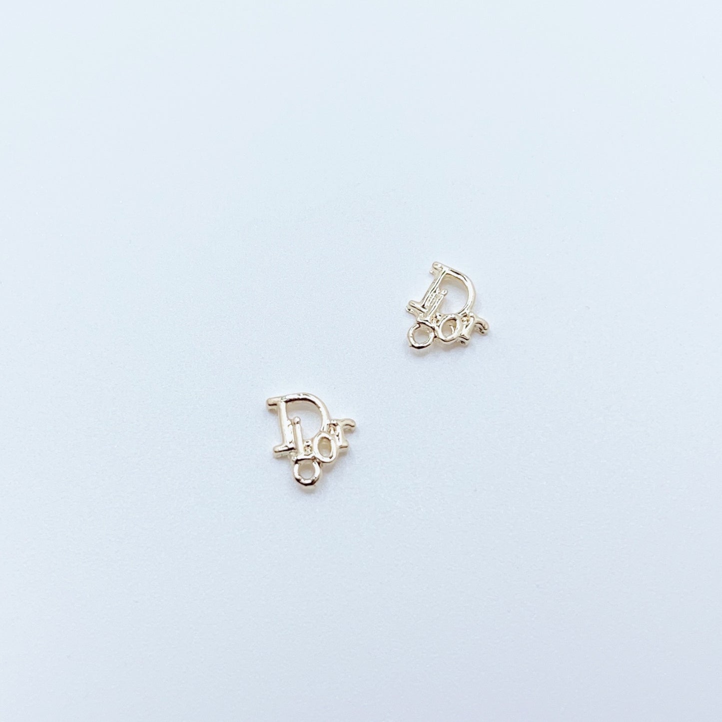 Charms / Zircons #83
